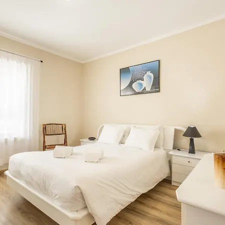 Bella Vista - Junto A Apartment *