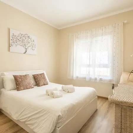 Bella Vista - By Smarthomes شقة ساو مارتينهو دو بورتو