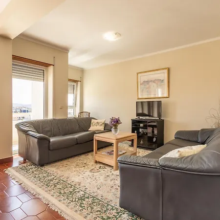 شقة Bella Vista - By Smarthomes ساو مارتينهو دو بورتو